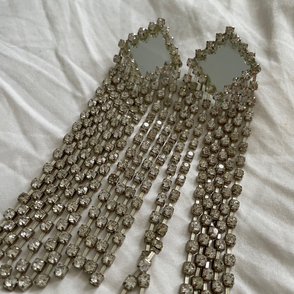 m0nirath mirror diamond earrings
monirath